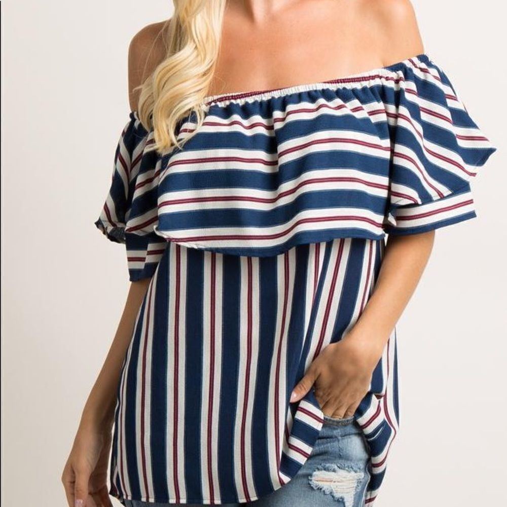✨2xHP✨Off the Shoulder Striped Ruffle Top✨